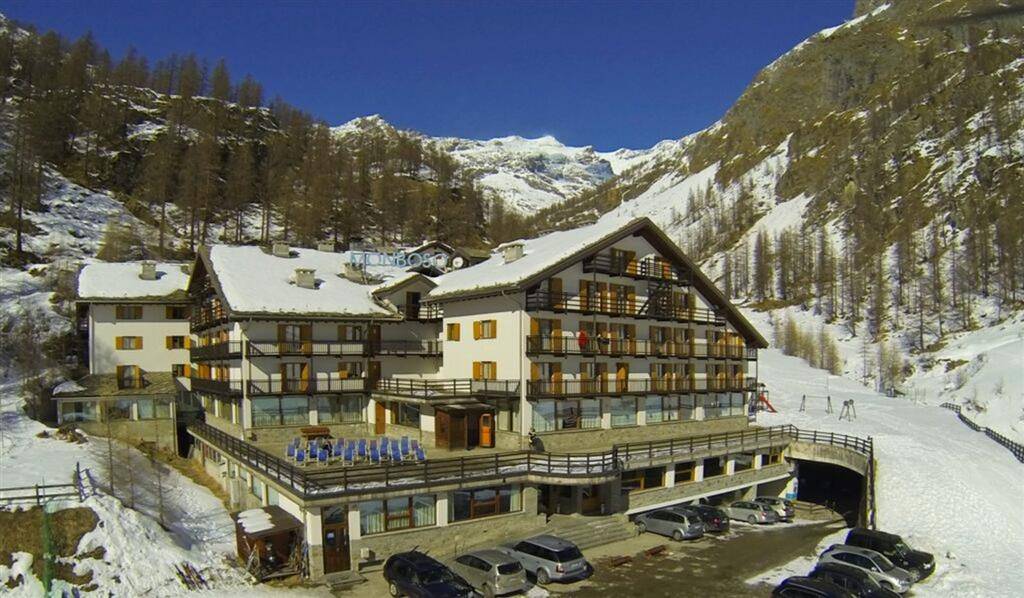 Hotel La Trinitè Monboso — Itálie, Gressoney-La-Trinité