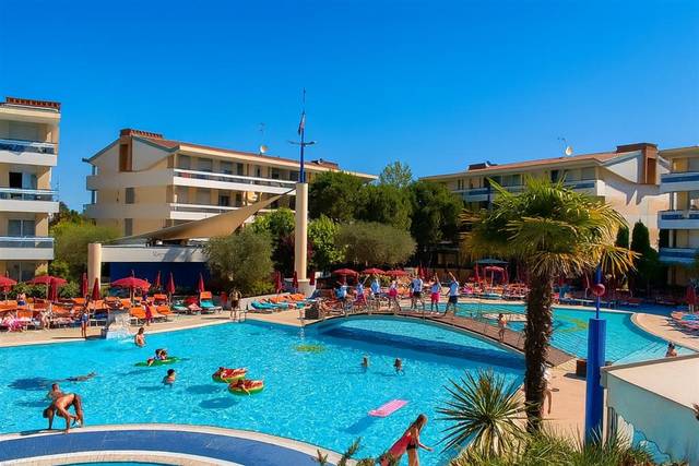 Village Planetarium Resort