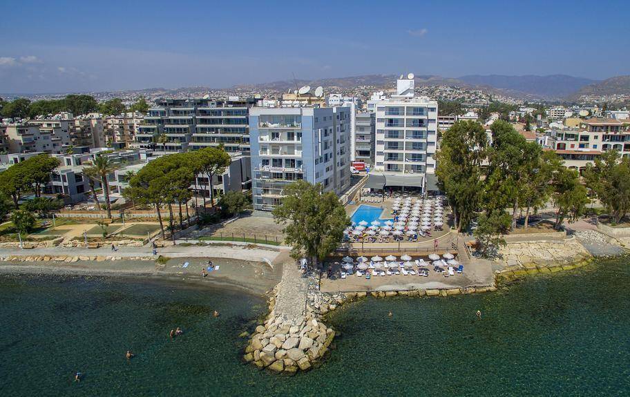 Harmony Bay Hotel — Kypr, Limassol