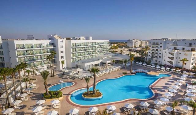 Tsokkos Protaras Beach Hotel — foto 2