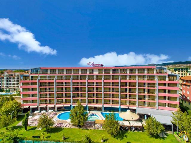 Flamingo Hotel — foto 2