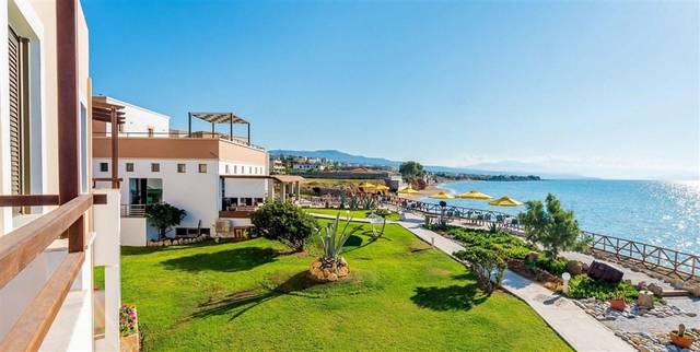 Alkionis Beach — foto 2