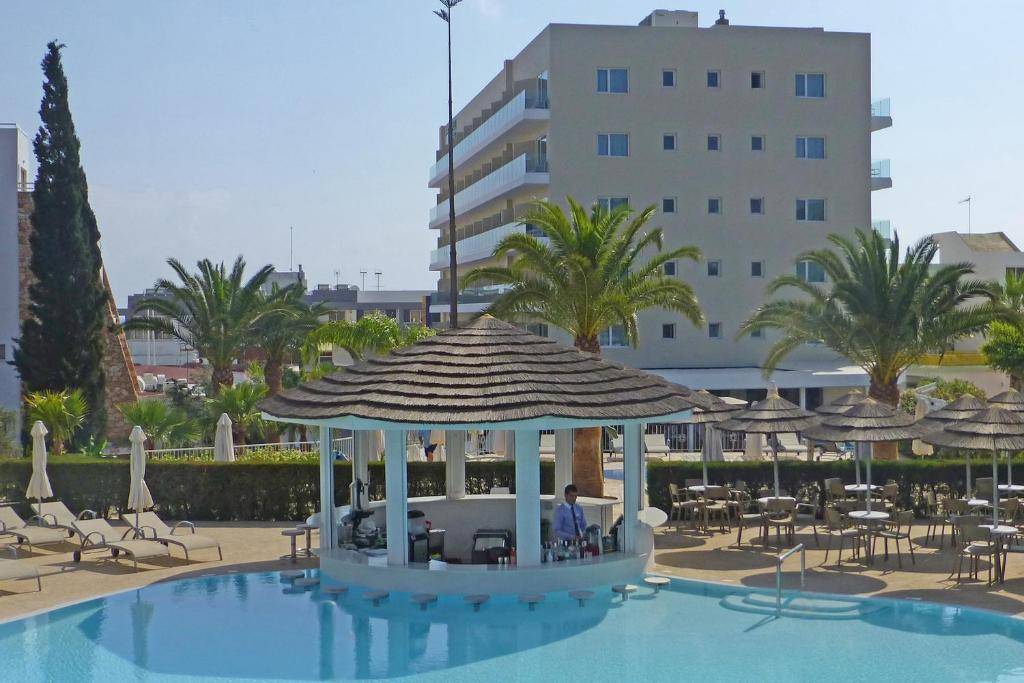 Sunrise Garden — Kypr, Protaras