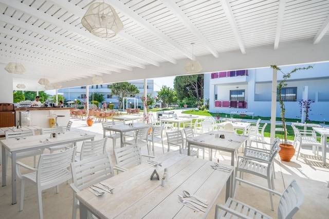 Stamos Hotel — foto 2