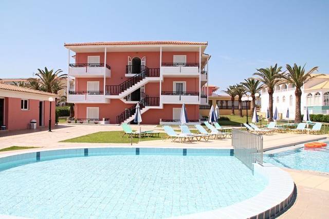 Astir Beach — foto 2