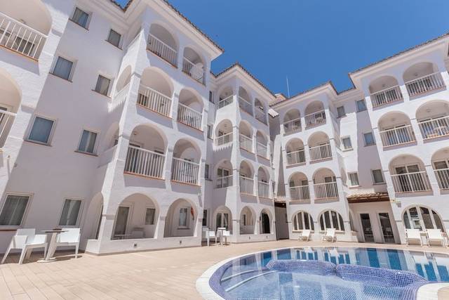 BQ Cala Ratjada – fotografie 1