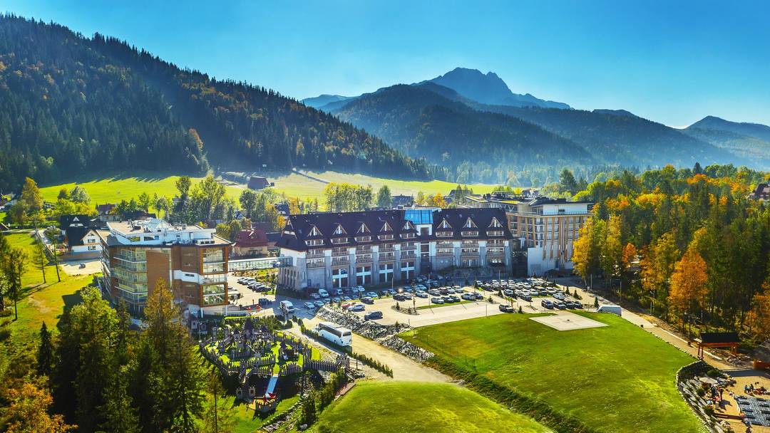 Hotel Grand Nosalowy Dwor — Polsko, Polské Tatry