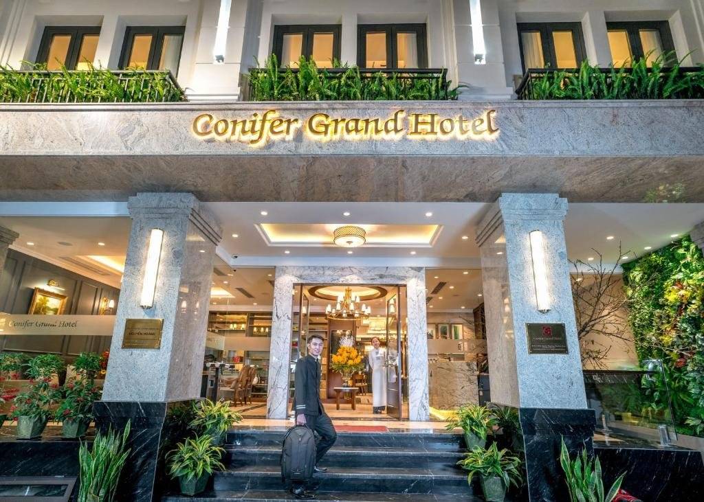 Hotel Conifer Grand — Vietnam, Hanoj