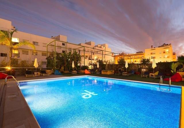 Hotel Port Feria Valencia — foto 3