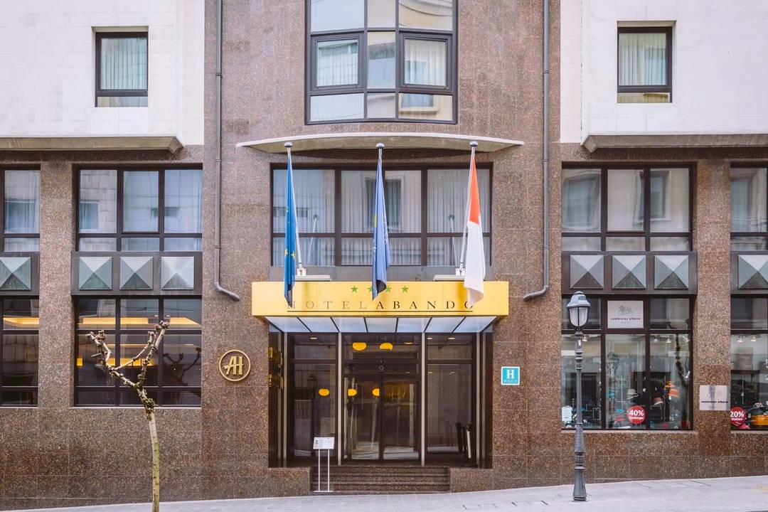 Hotel Ilunion Abando Bilbao — Španělsko, Bilbao