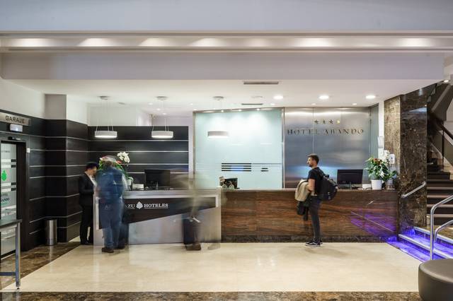 Hotel Ilunion Abando Bilbao — foto 2