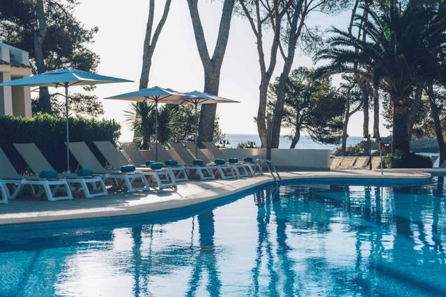 Hotel Iberostar Waves Pinos Park — foto 3