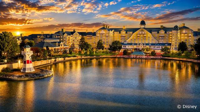 Disney Newport Bay Club + vstupenky do Disneyland Paris — foto 2