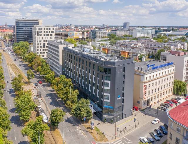 Q Hotel Plus Wroclaw — foto 2