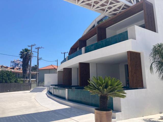 Hotel Ionis Art Luxury Suites — foto 2