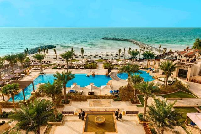Hotel Ajman Saray 5★ — luxusní exteriér rezortu v Ajmanu, Spojené arabské emiráty