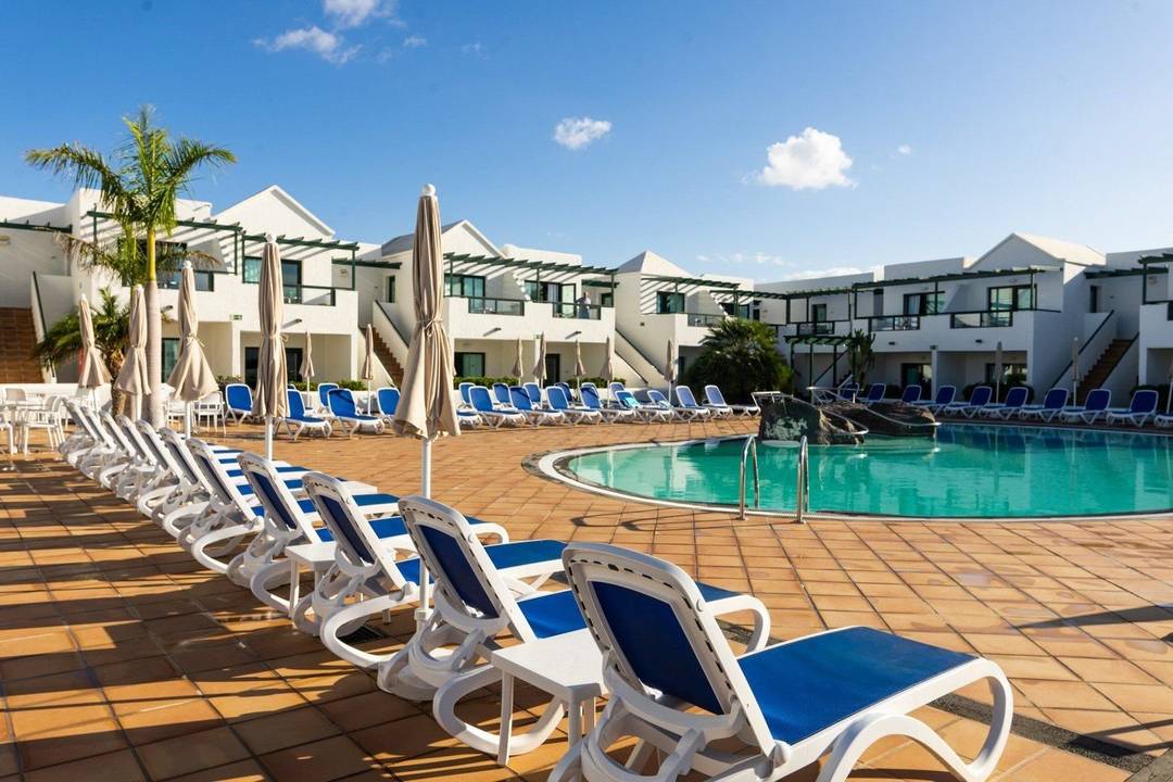Hotel Pocillos Playa — Španělsko, Lanzarote