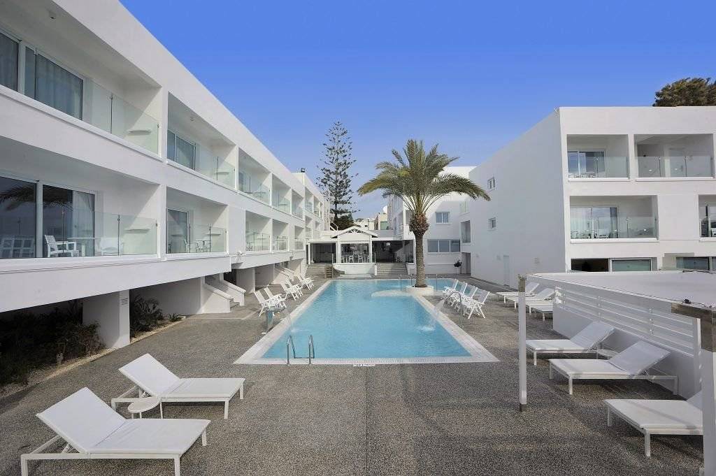 Liquid Hotel Apartments — Kypr, Ayia Napa