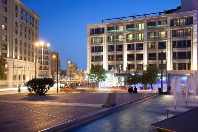 Hotel Wyndham Athens Residence 5★ — elegantní exteriér budovy v centru Athén