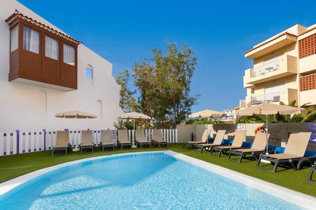 Playaolid Suites and Apartments — foto 2