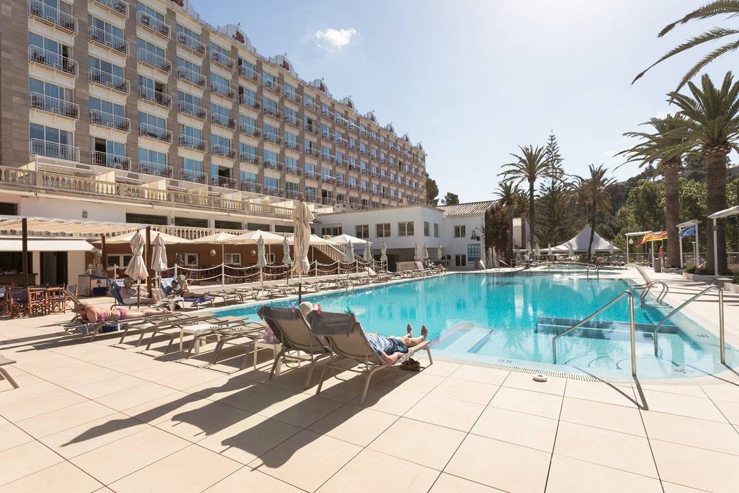 Cala Galdana & Apartments d'Aljandar — Španělsko, Menorca