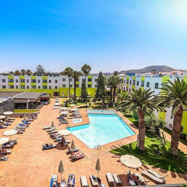 Hotel LIVVO Corralejo — foto 2