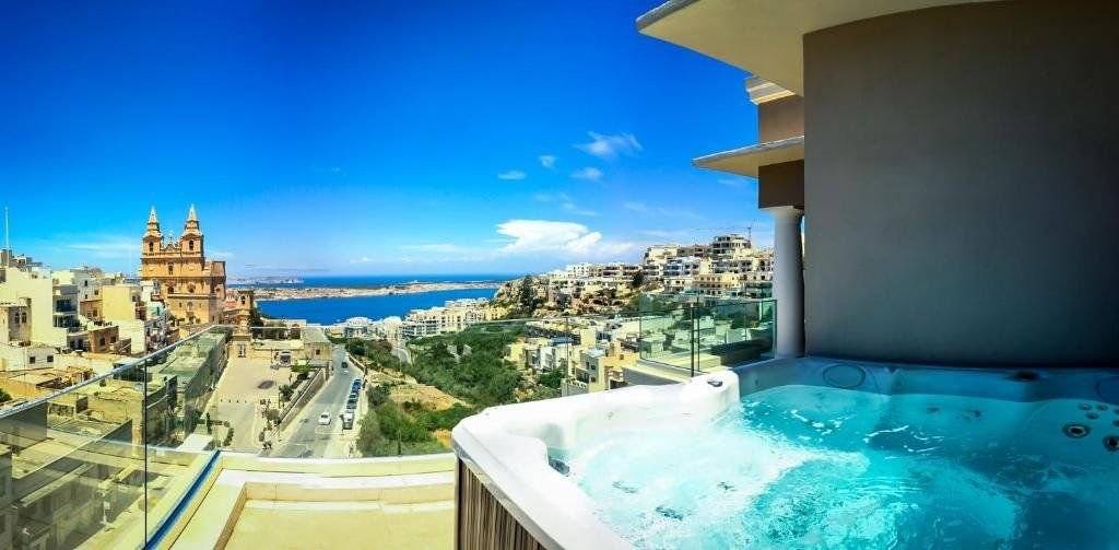 Maritim Antonine Hotel & Spa — Malta, Malta - pobřeží