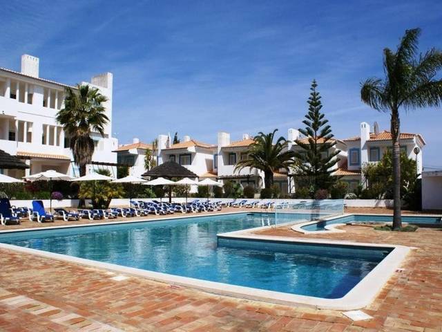 Hotel Agua Hotels Vila Branca 3★ — venkovní bazén v Algarve, Portugalsko
