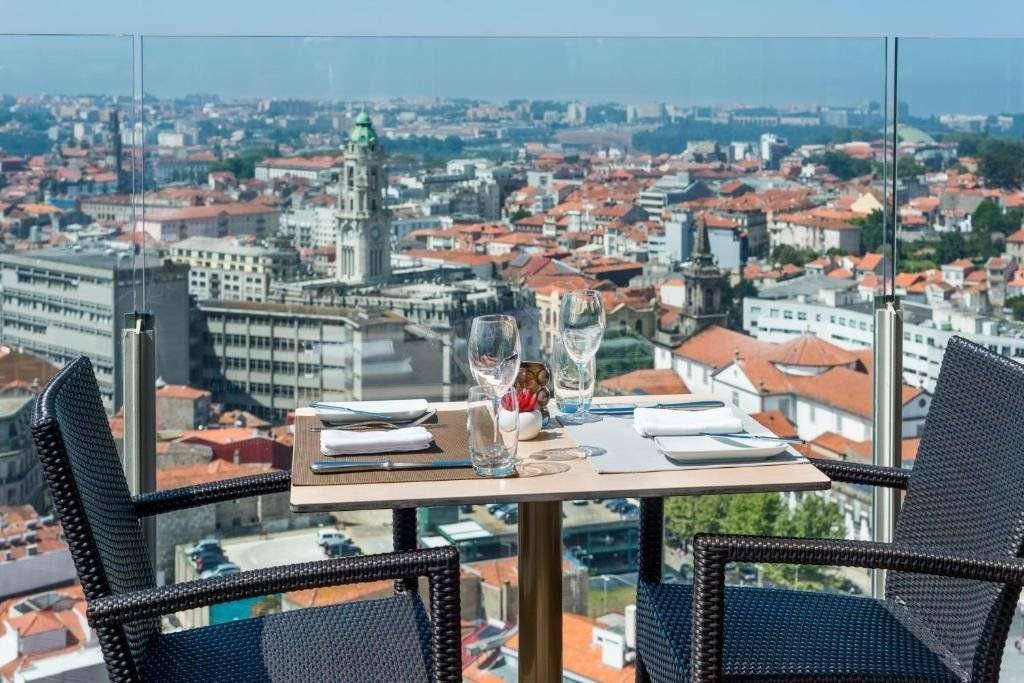 Hotel Dom Henrique — Portugalsko, Porto
