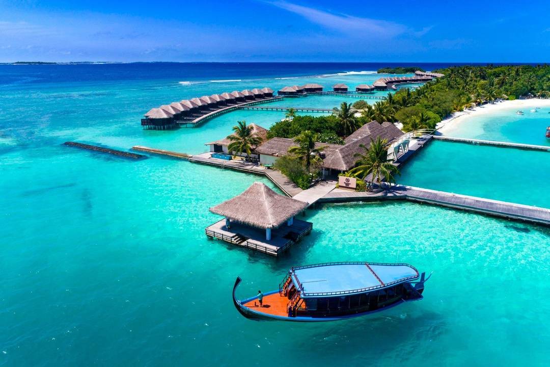 Sheraton Maldives Full Moon Resort & Spa — Maledivy, Severní Male atol