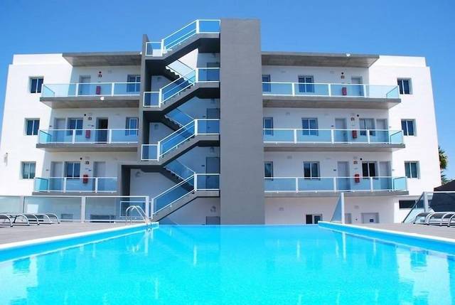 Whales Bay Hotel