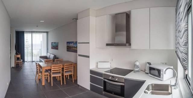 Whales Bay Hotel — foto 2