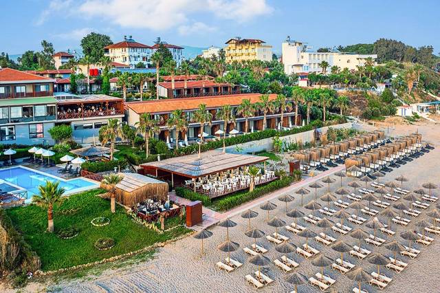 Adora Calma Beach — foto 3