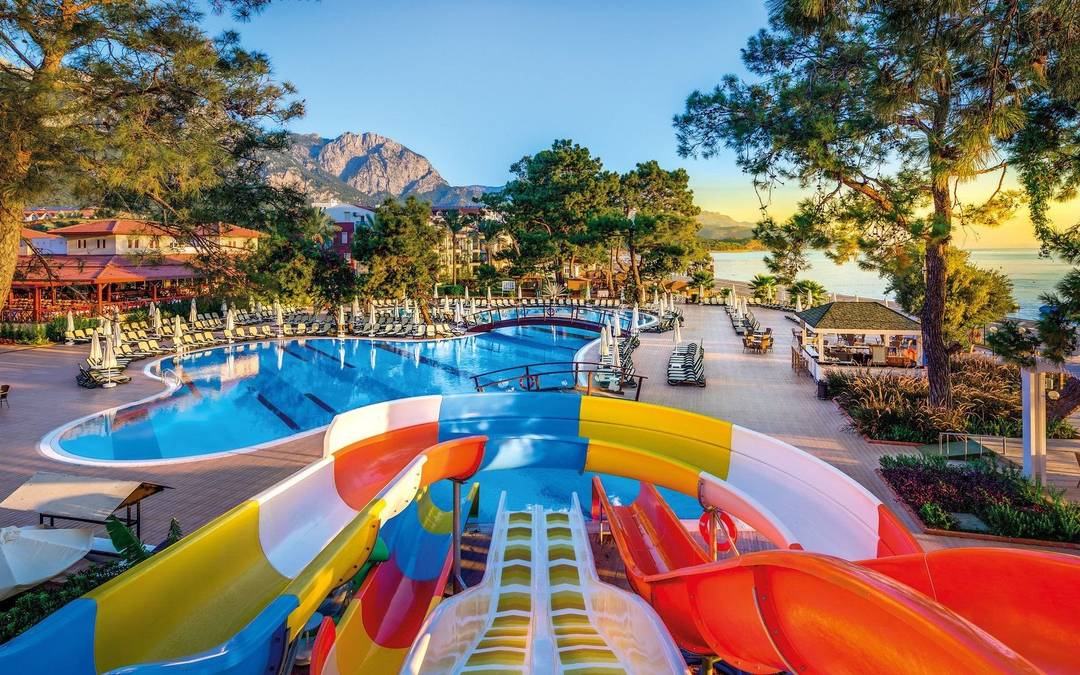 Hotel Crystal Aura Aqua Collection — Turecko, Kemer