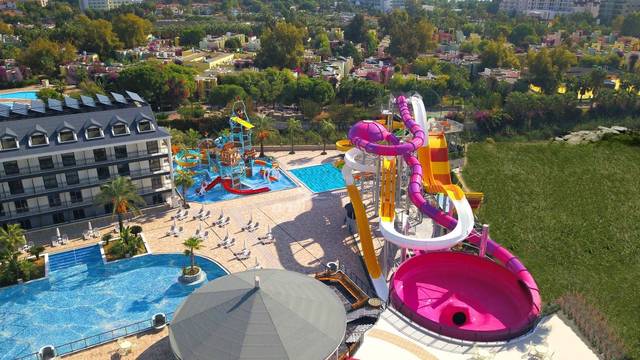Dream World Palace — foto 2