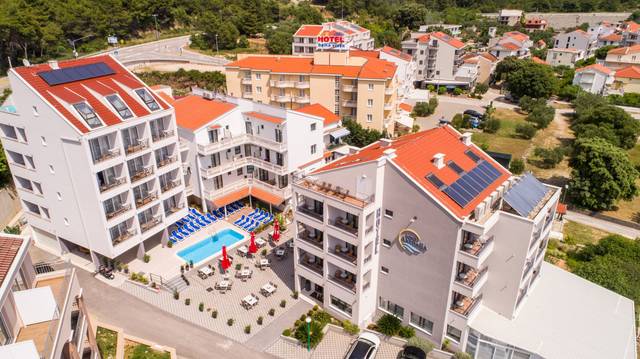 Hotel Antonija - hlavní budova — foto 2