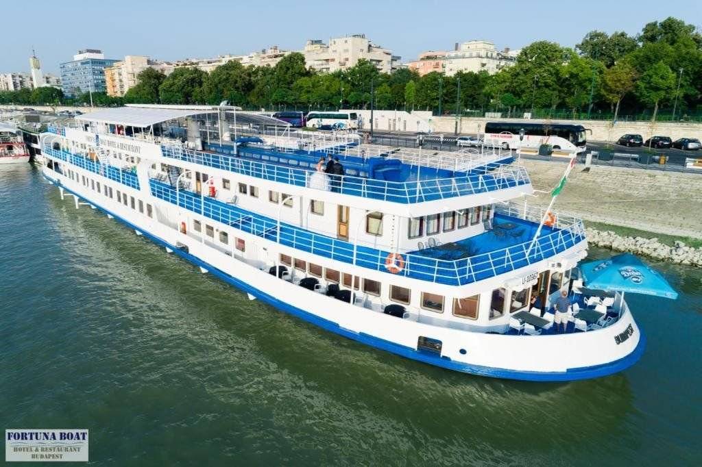 Fortuna Boat Hotel Budapest — Maďarsko, Budapešť a okolí