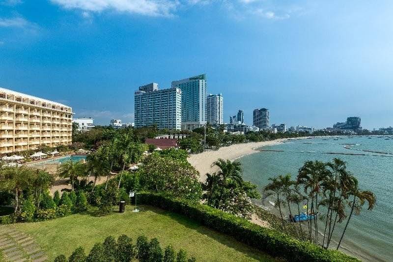 Hotel Dusit Thani Pattaya — Thajsko, Pattaya