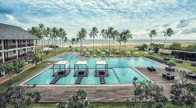 Hotel Suriya Resort
