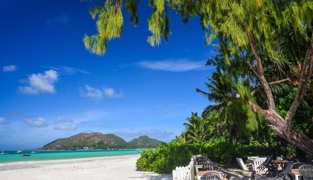 Hotel Berjaya Praslin Beach — foto 2