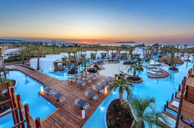 Hotel Stella Island