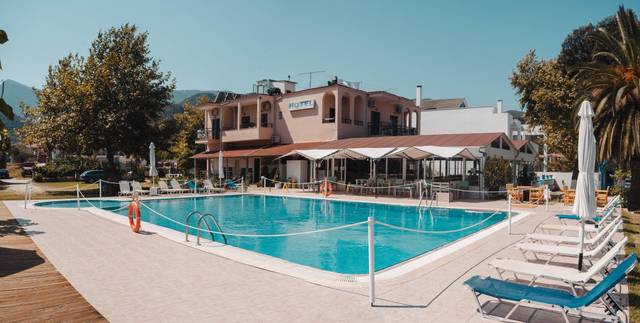 Hotel Vournelis — foto 2