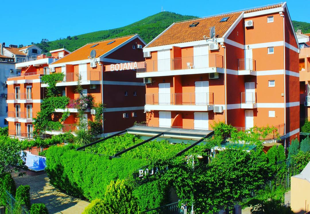 Vila Bojana — Černá Hora, Budva a Bečiči