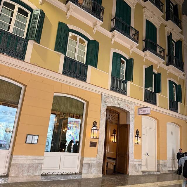 Hotel Cristine Bedfor Malaga — foto 2