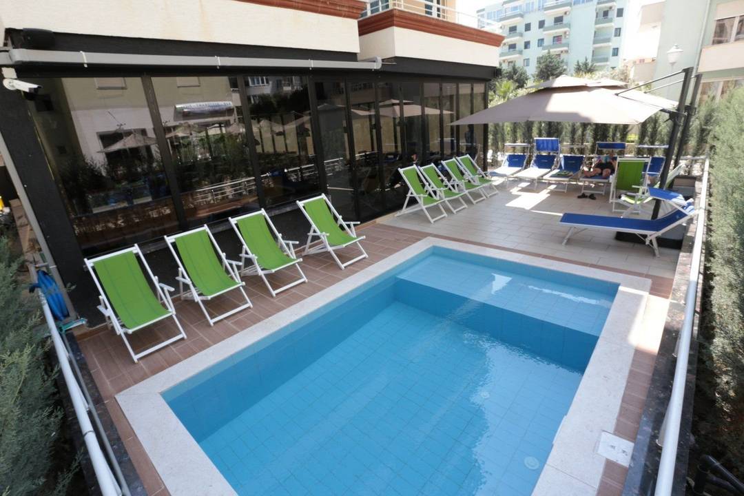 Hotel Alvin Comfort — Albánie, Durrës