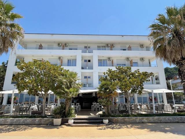 Hotel Besani