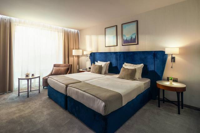 Astor Garden Hotel — foto 3