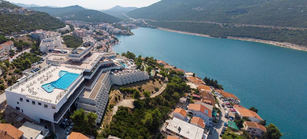 Grand Hotel Neum — Bosna a Hercegovina, Neum