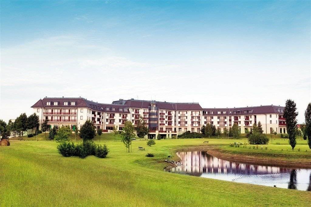 Greenfield hotel golf a spa — Maďarsko, Bük