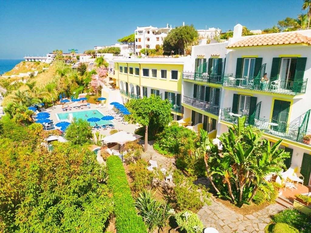 Hotel Capizzo — Itálie, Ischia